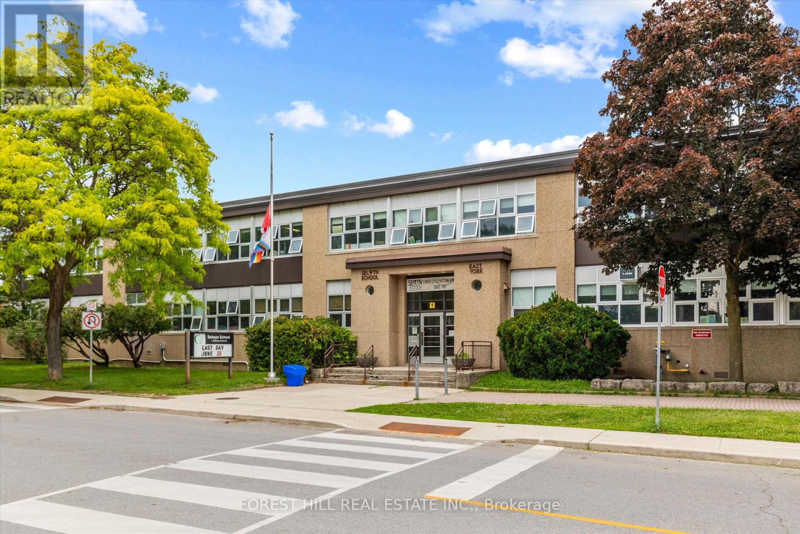 6 BARRETT ROAD - 35