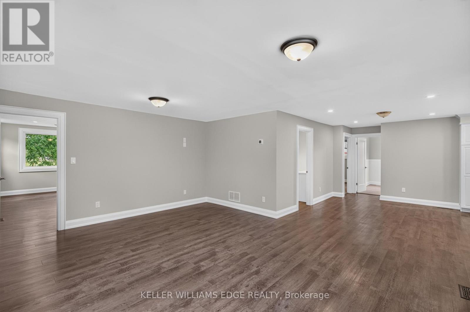 258 LYNDEN ROAD - 8