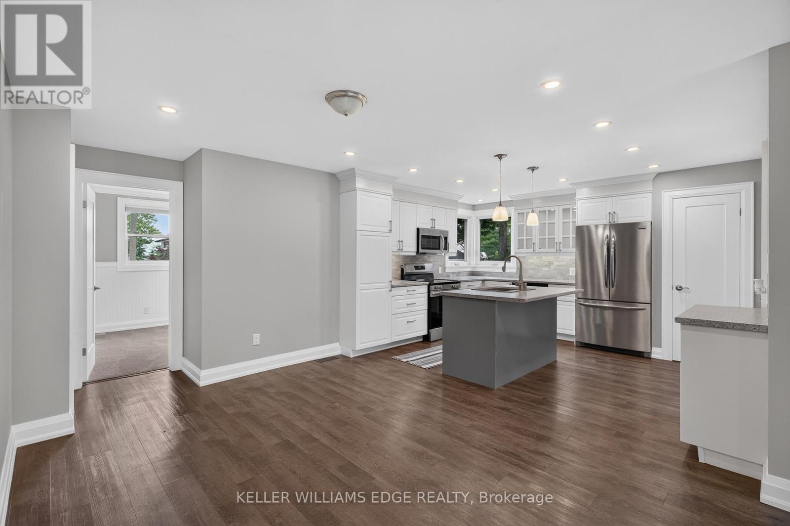 258 LYNDEN ROAD - 9