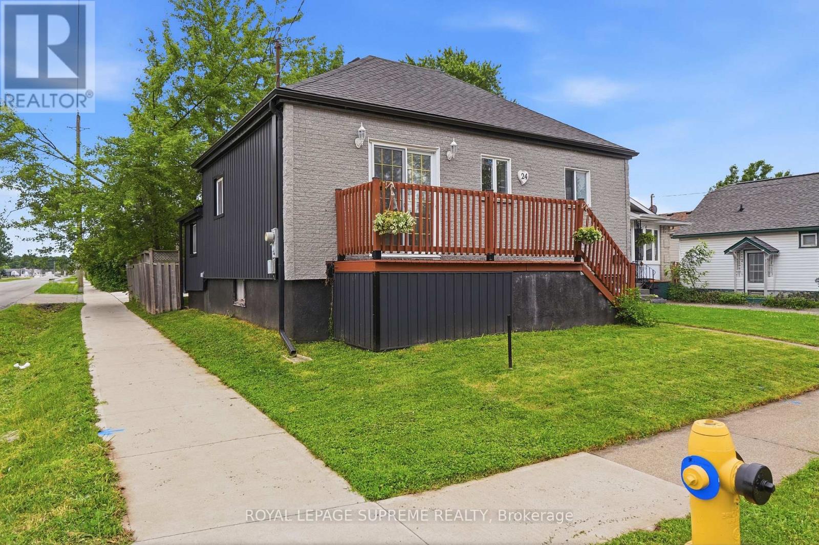24 ALEXANDRA BOULEVARD - 1