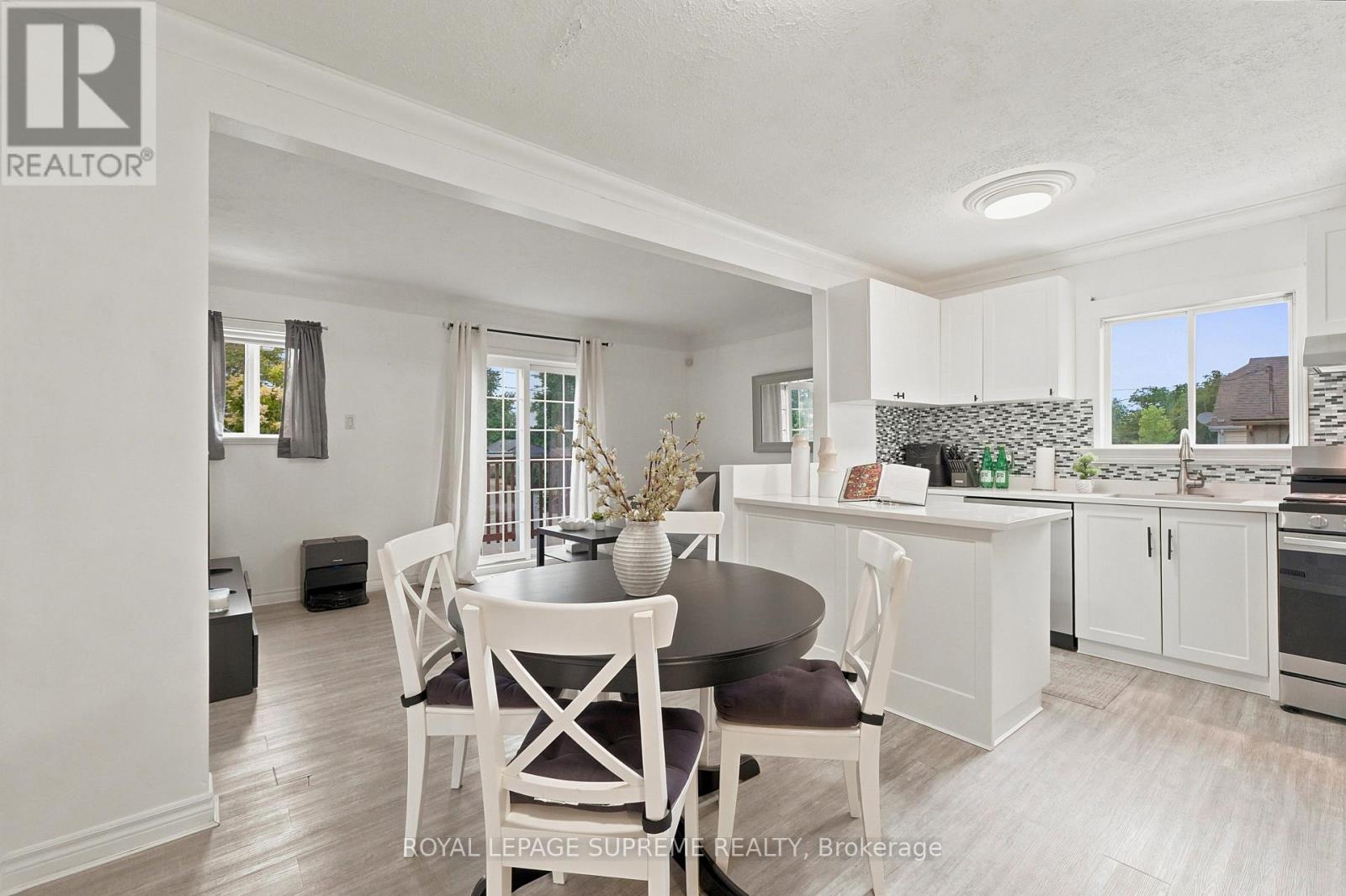 24 ALEXANDRA BOULEVARD - 19