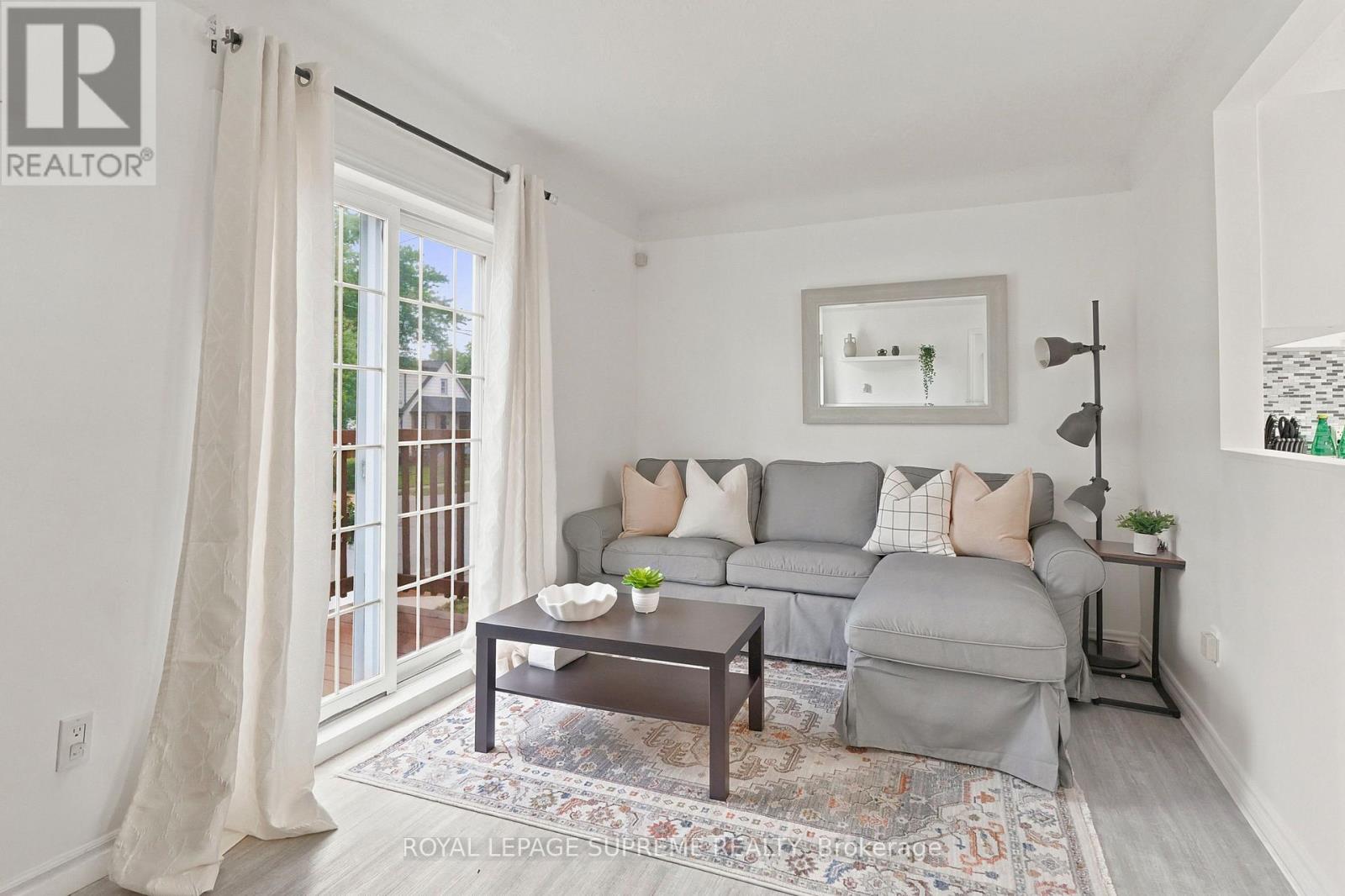 24 ALEXANDRA BOULEVARD - 25