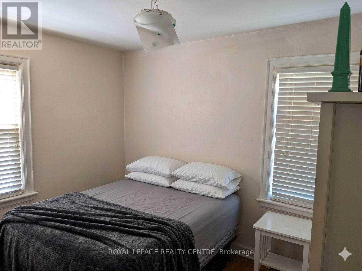 114 FIRST STREET N - 6