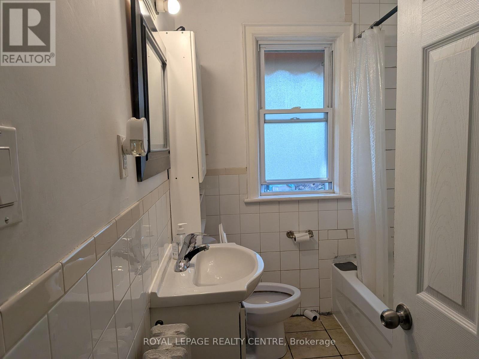 114 FIRST STREET N - 7