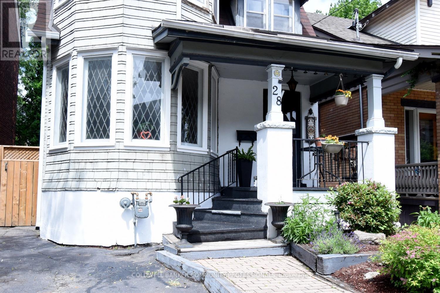 28 ST CLAIR AVENUE - 2