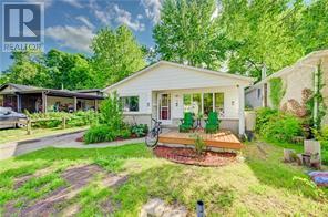 53 HELENE CRESCENT - 2