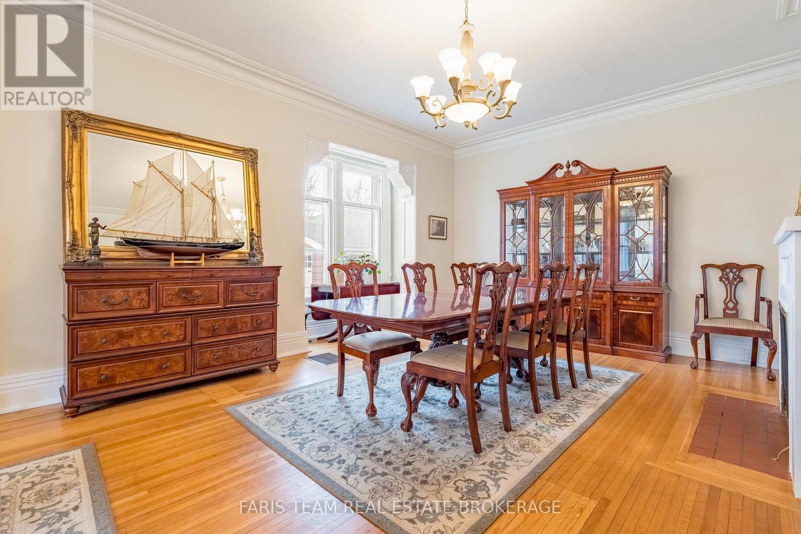 23 YONGE STREET S - 8
