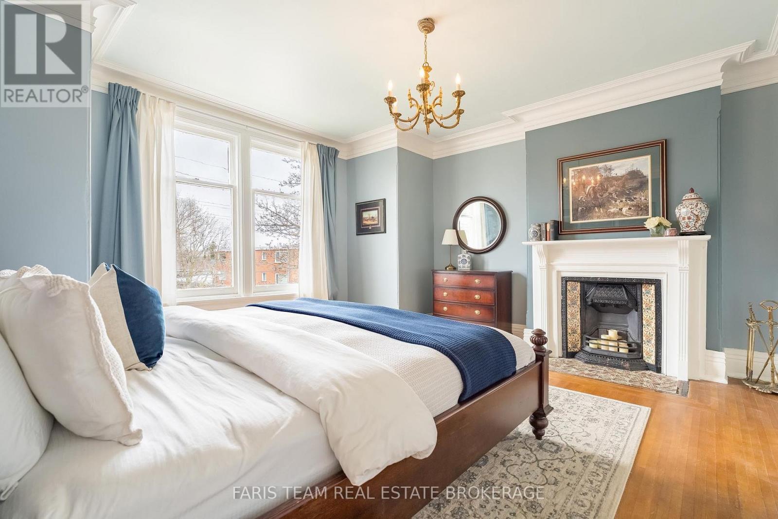 23 YONGE STREET S - 16