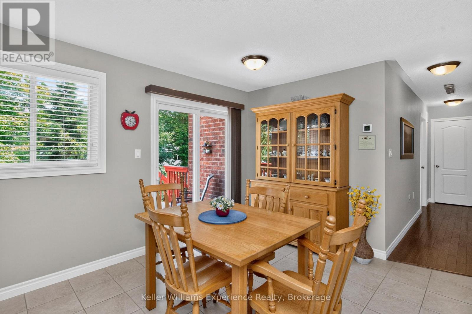 5 SHEPPARD DRIVE - 12