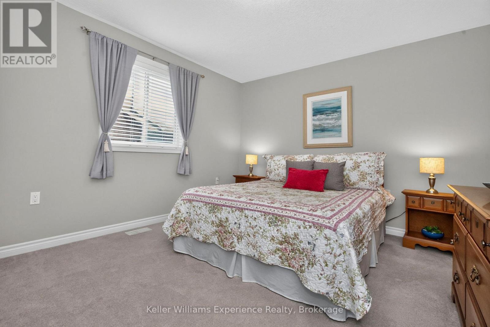 5 SHEPPARD DRIVE - 16