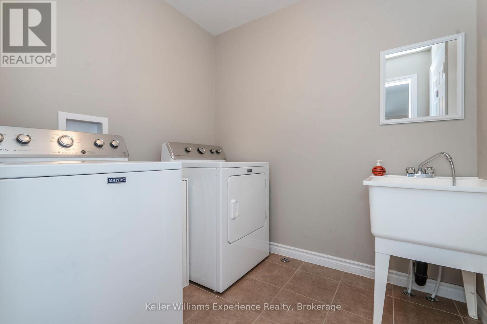 5 SHEPPARD DRIVE - 20
