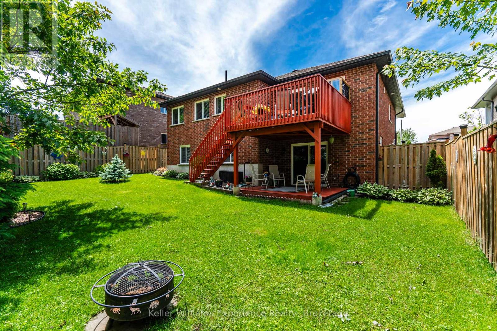 5 SHEPPARD DRIVE - 33