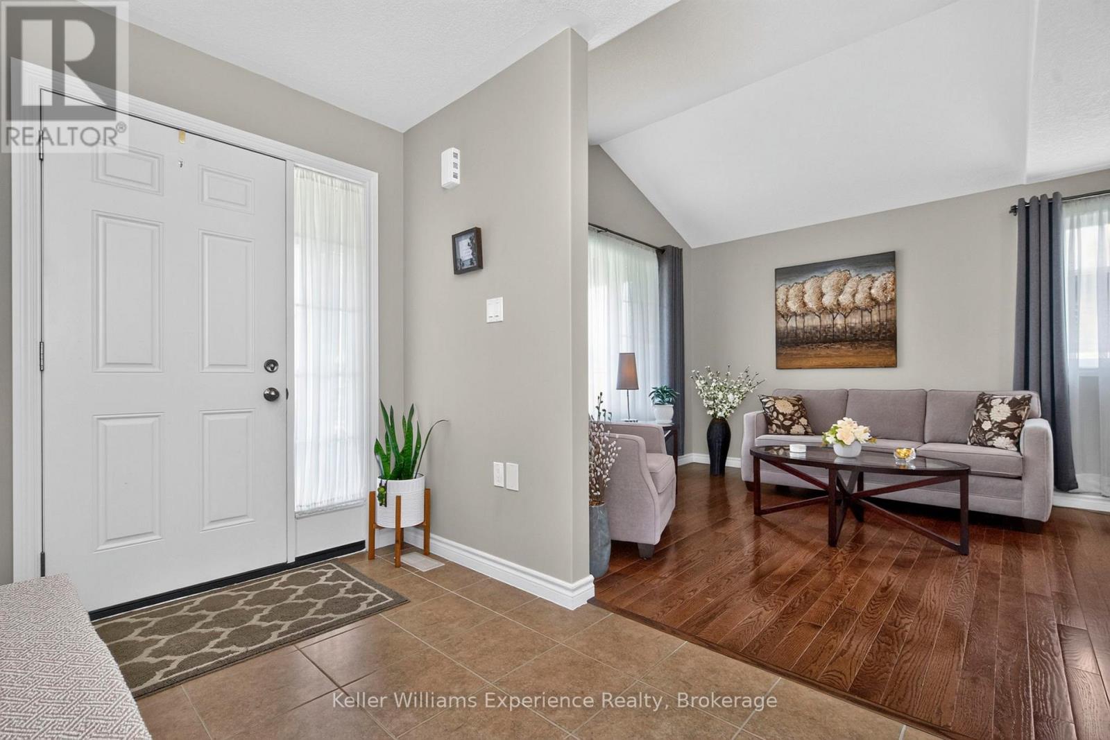 5 SHEPPARD DRIVE - 6