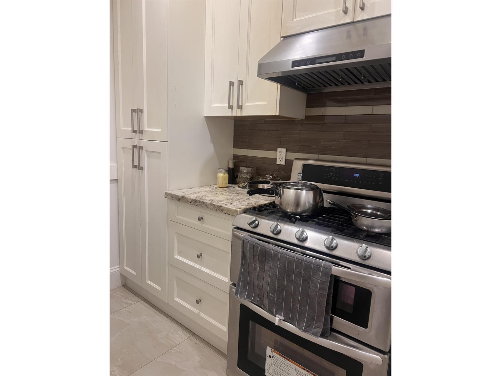 13296 62A AVENUE, Surrey