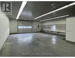 1 - 11 Wychwood Crescent, Kawartha Lakes, ON K0M1N0 Photo 8