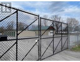 1 - 11 Wychwood Crescent, Kawartha Lakes, ON K0M1N0 Photo 9