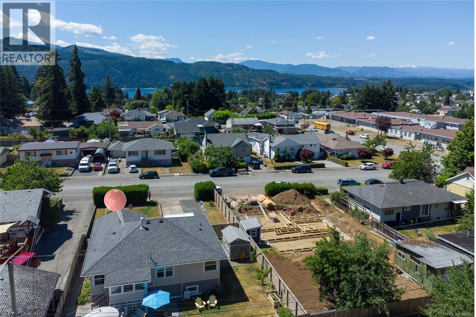 2563 15th Ave, Port Alberni