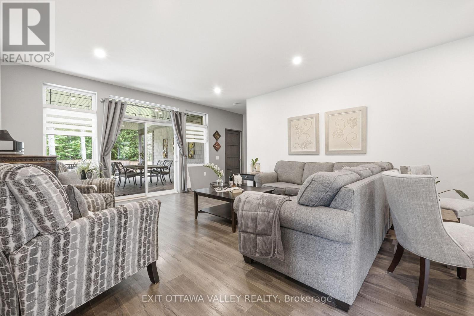 301 DORAN ROAD - 10