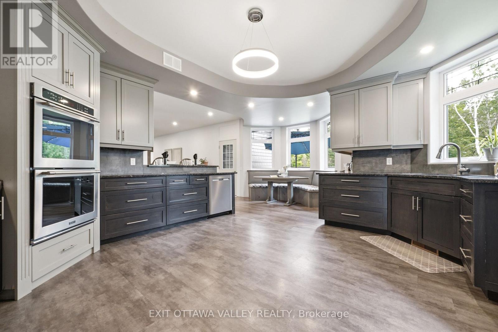 301 DORAN ROAD - 8