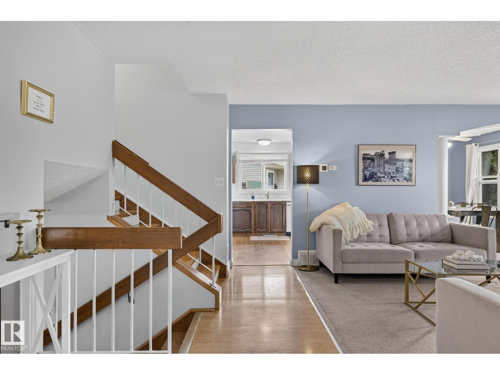 14612 29 ST NW NW — photo 14