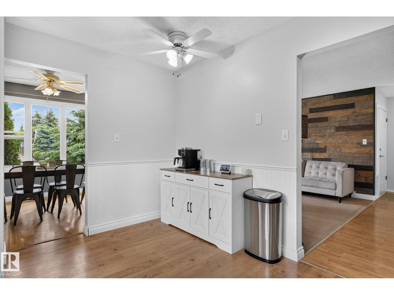 14612 29 ST NW NW - photo 4