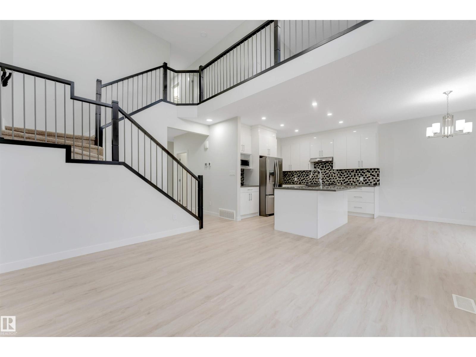 339 ROBERTS WD — photo 16