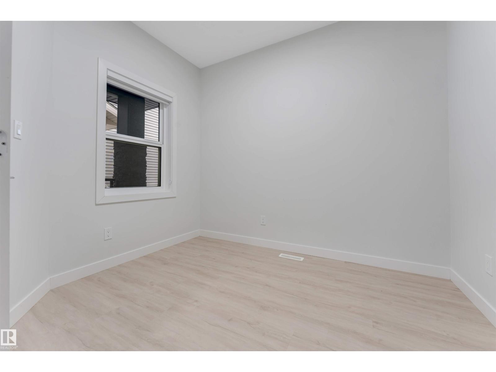 339 ROBERTS WD — photo 29