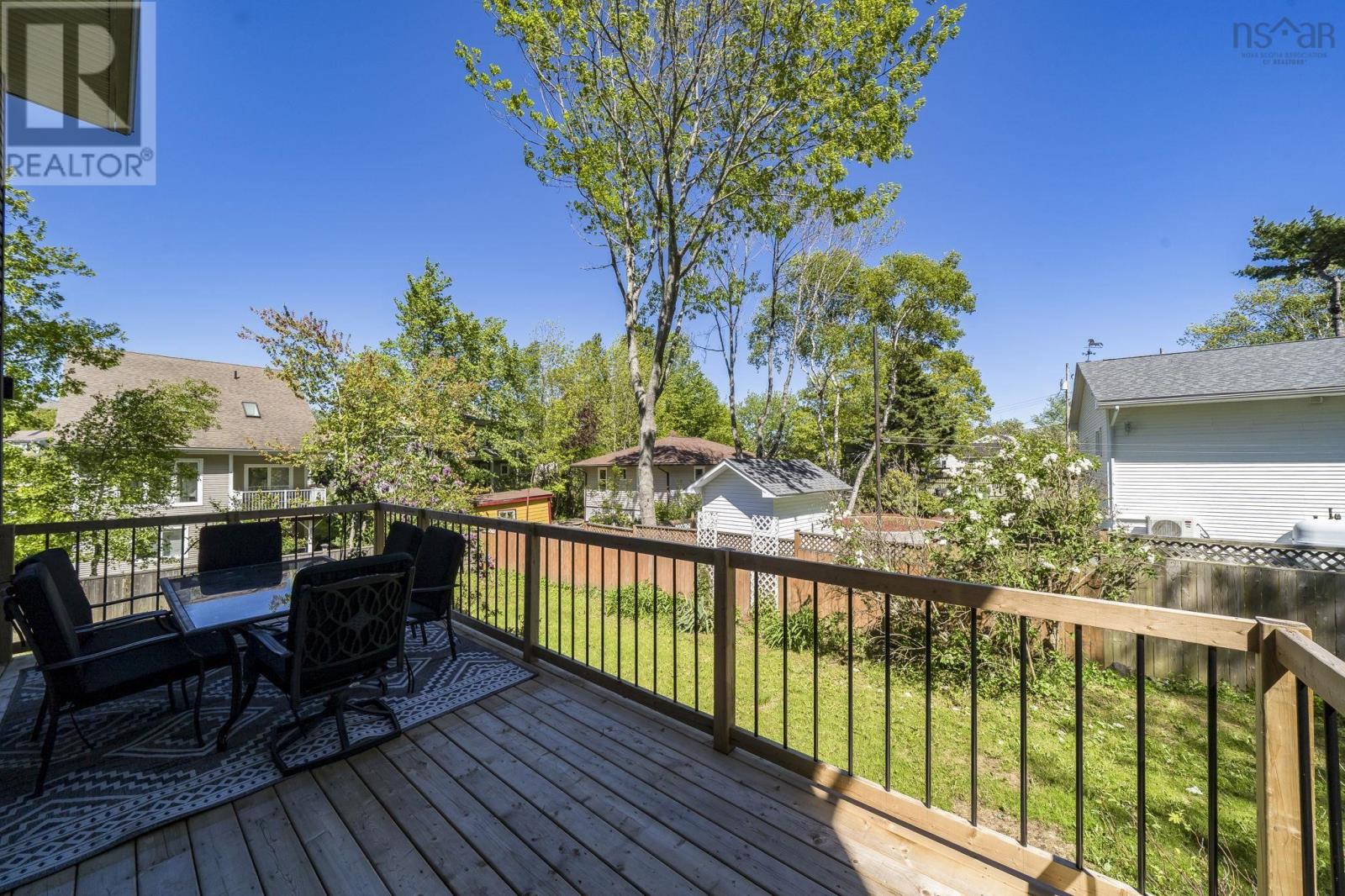 Property 34 of 49 of 7 Crabapple Lane
