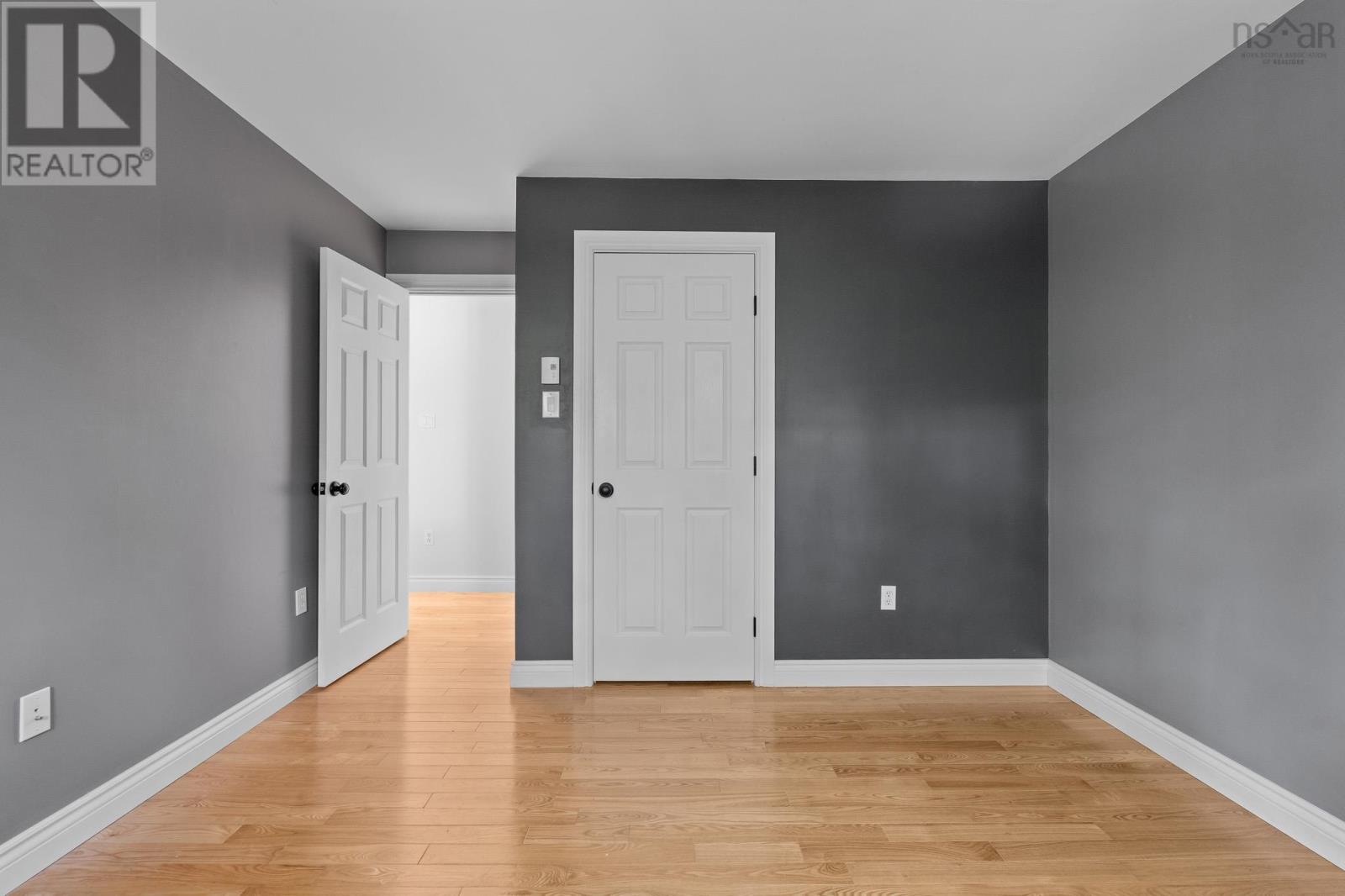 Property 34 of 49 of 26 Belmore Drive