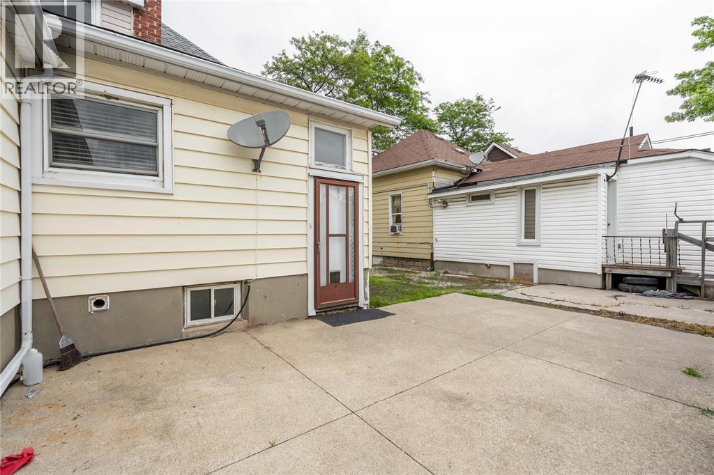 181 Campbell STREET - 21