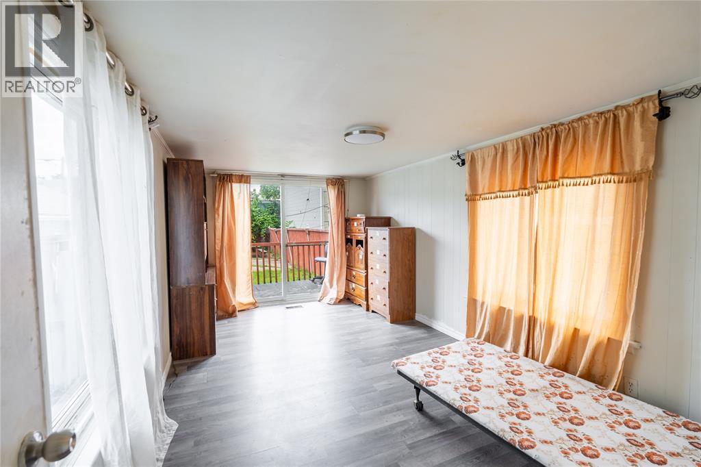 181 Campbell STREET - 10