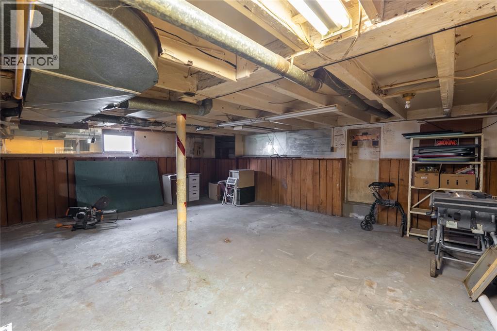 181 Campbell STREET - 19