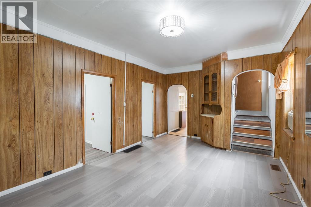 181 Campbell STREET - 5