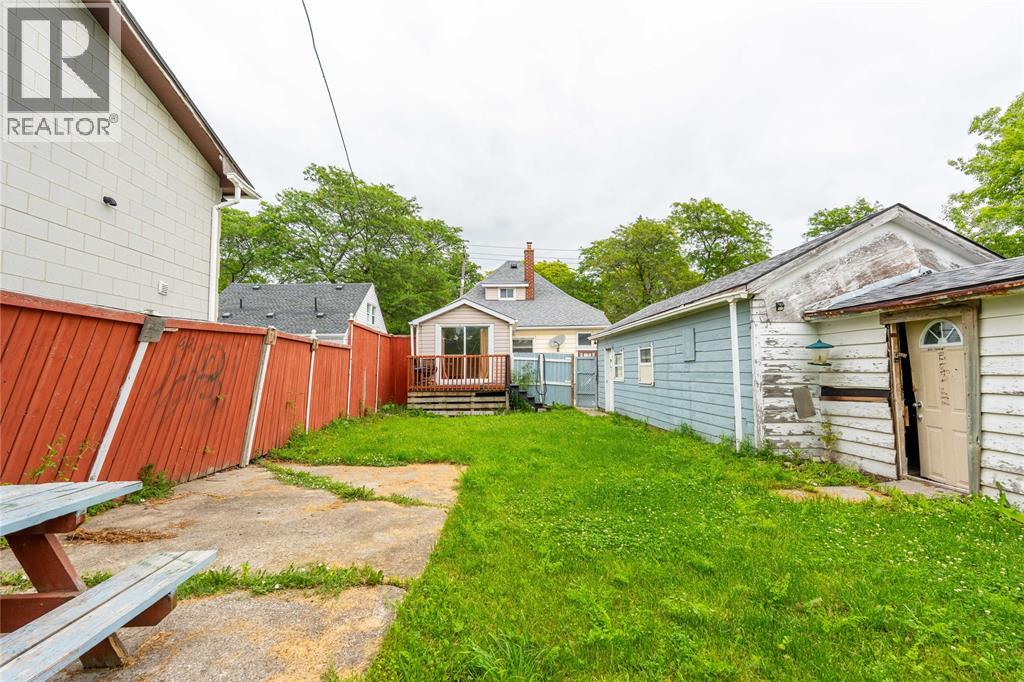 181 Campbell STREET - 25