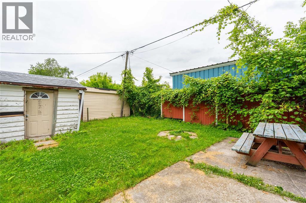 181 Campbell STREET - 28