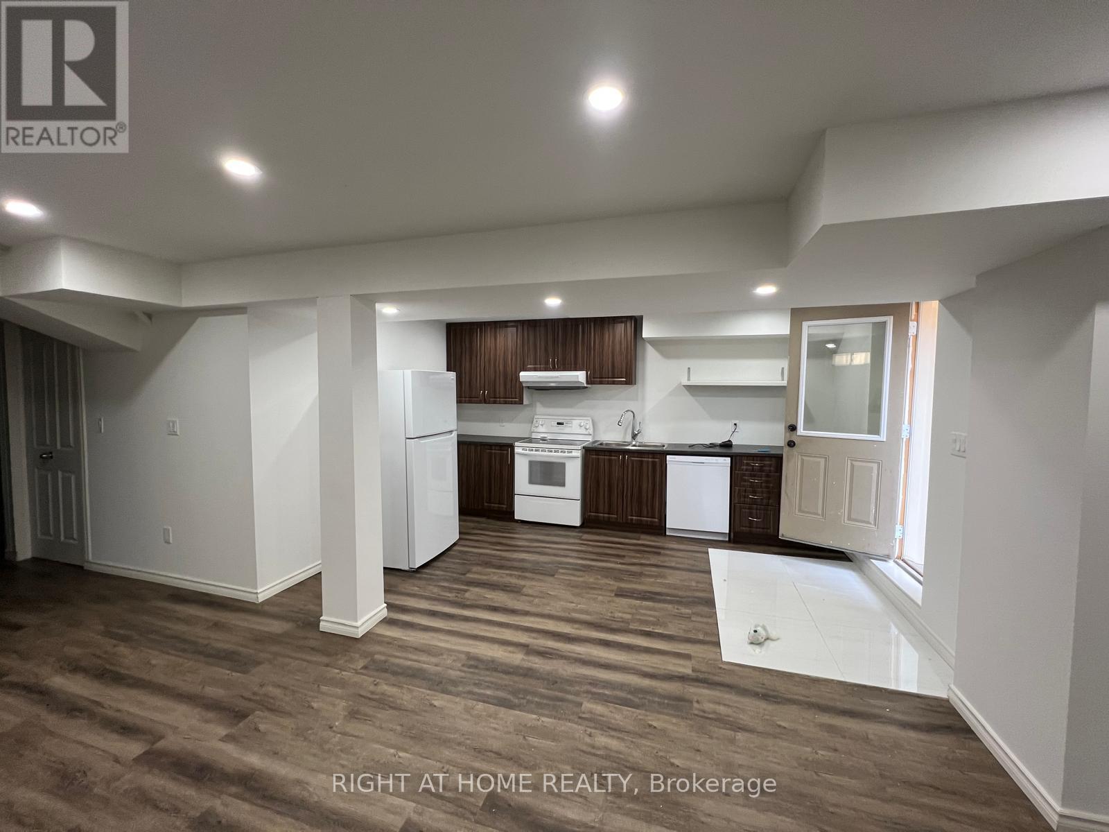131 KILLINGTON AVENUE - 34