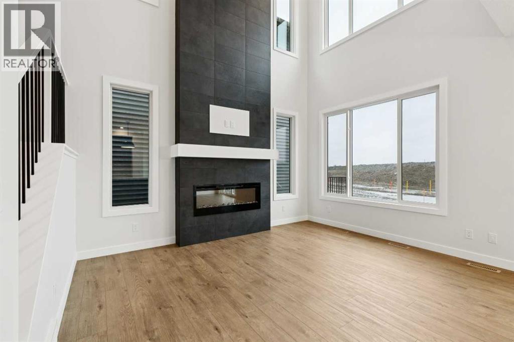 210 Sora Way SE - 10