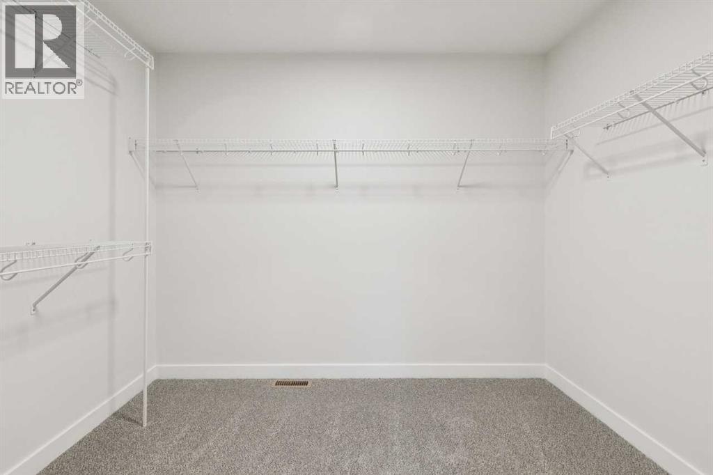 210 Sora Way SE - 34