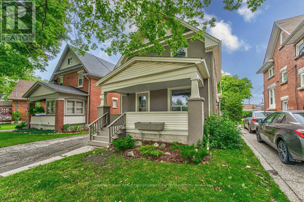 26 ST. LEGER STREET - 3