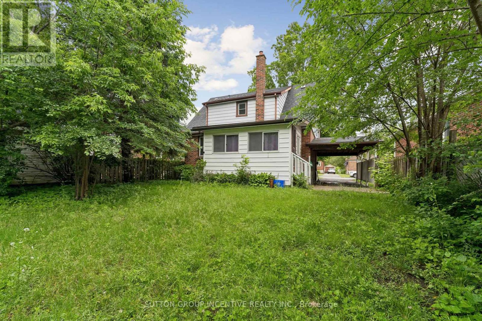581 ARNDON AVENUE - 41