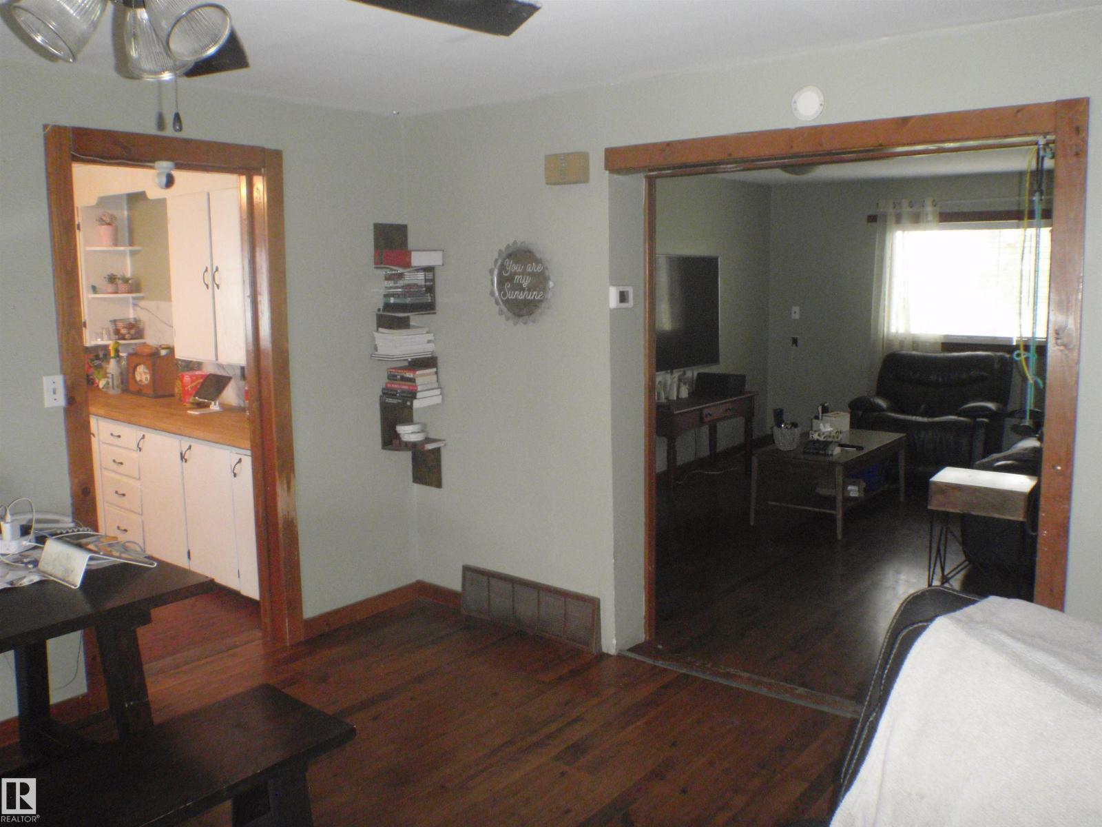 59204 Range Rd 23 — photo 25