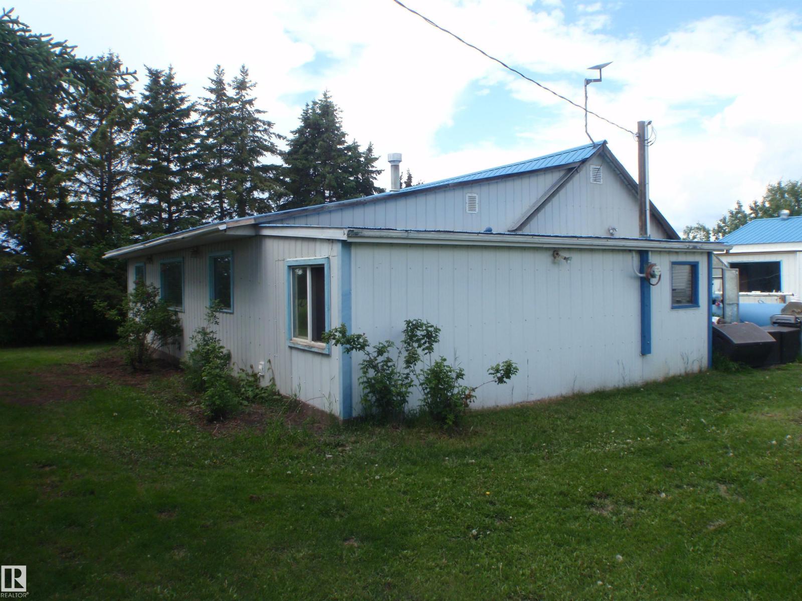 59204 Range Rd 23 - photo 3