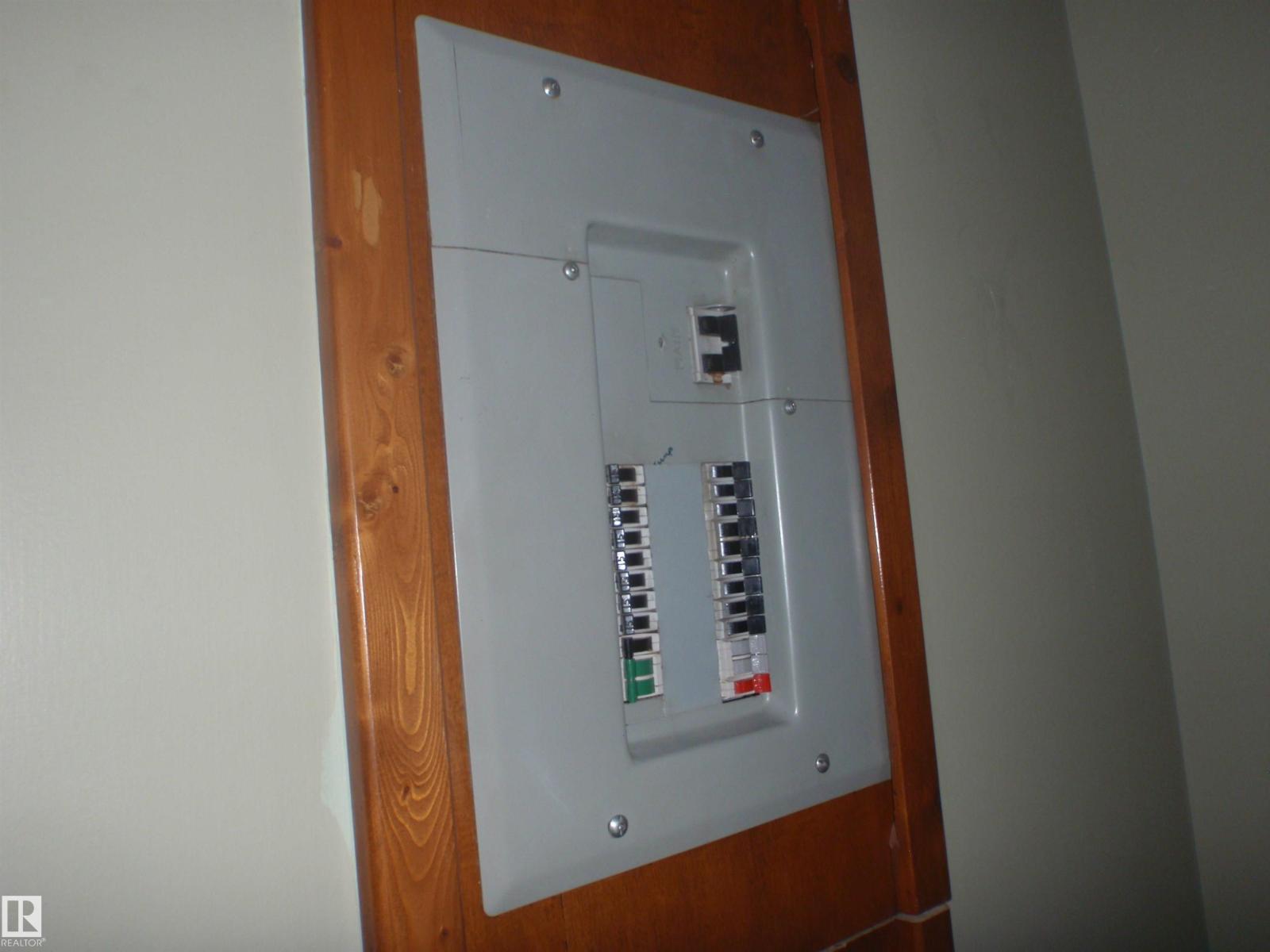 59204 Range Rd 23 — photo 37
