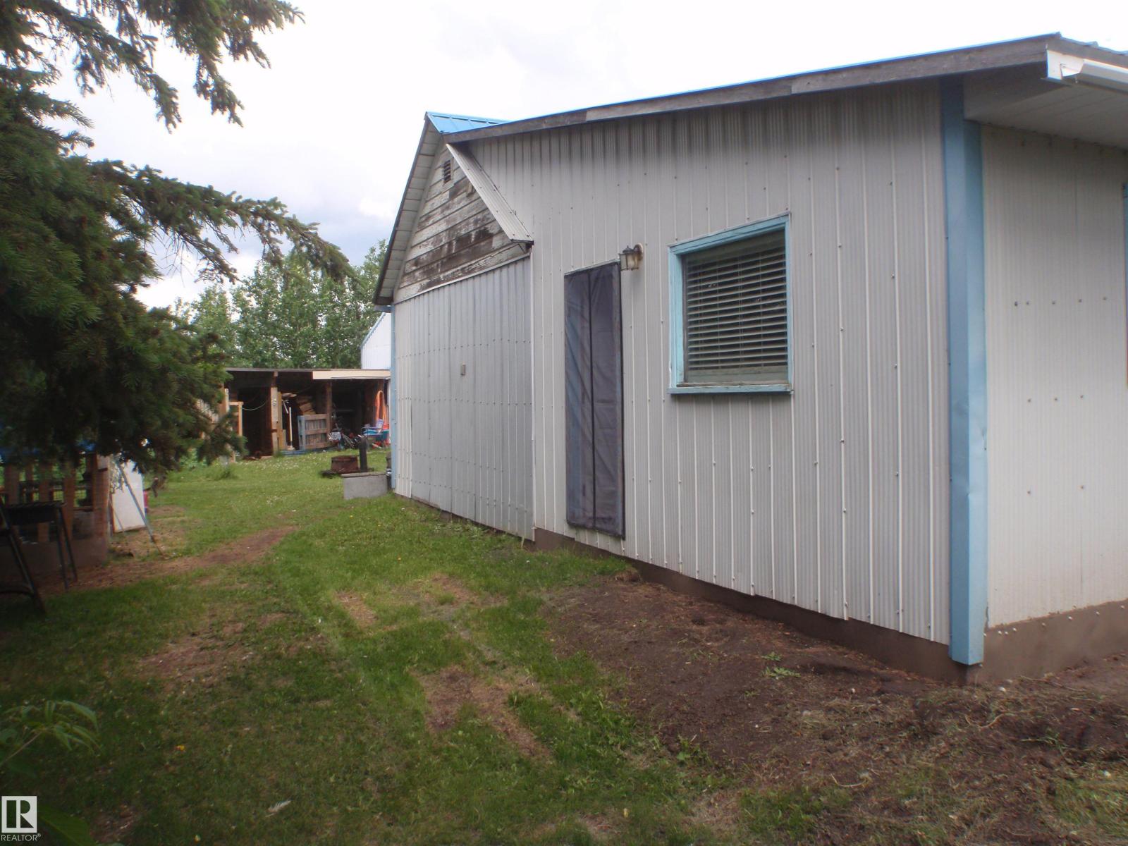 59204 Range Rd 23 — photo 8