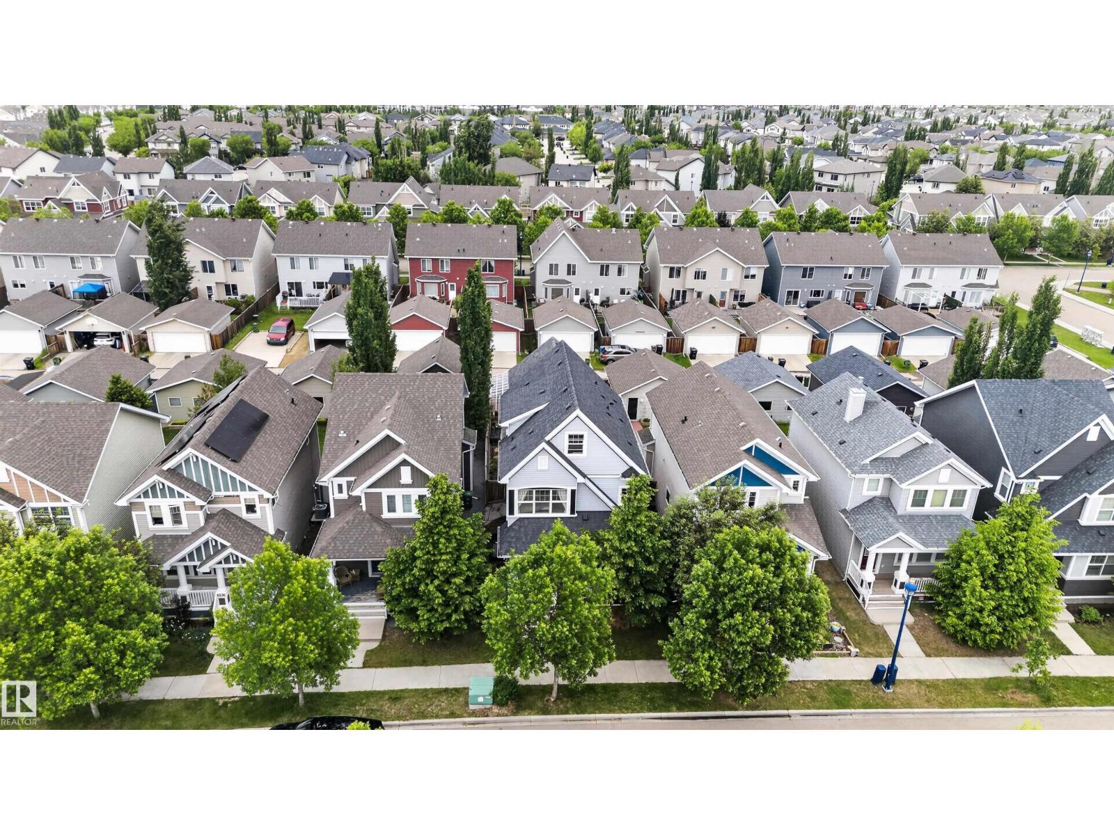 6928 22 AV SW — photo 45