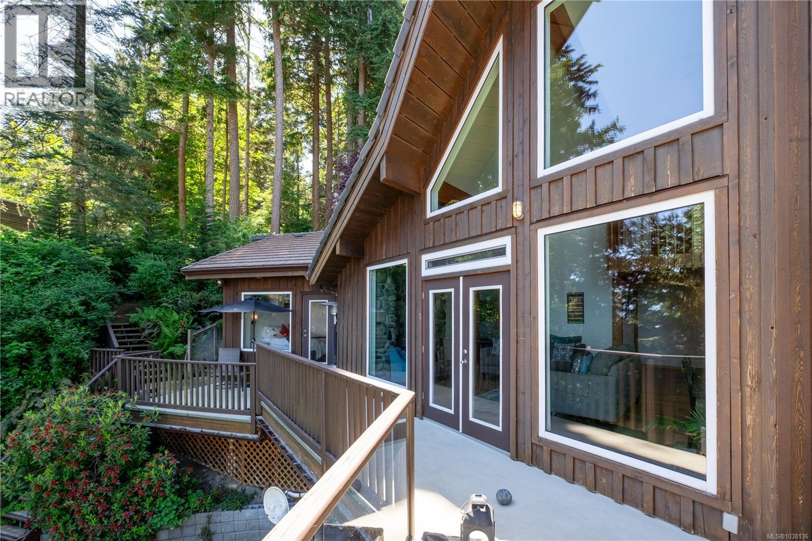 145 Petroglyph Way - 27
