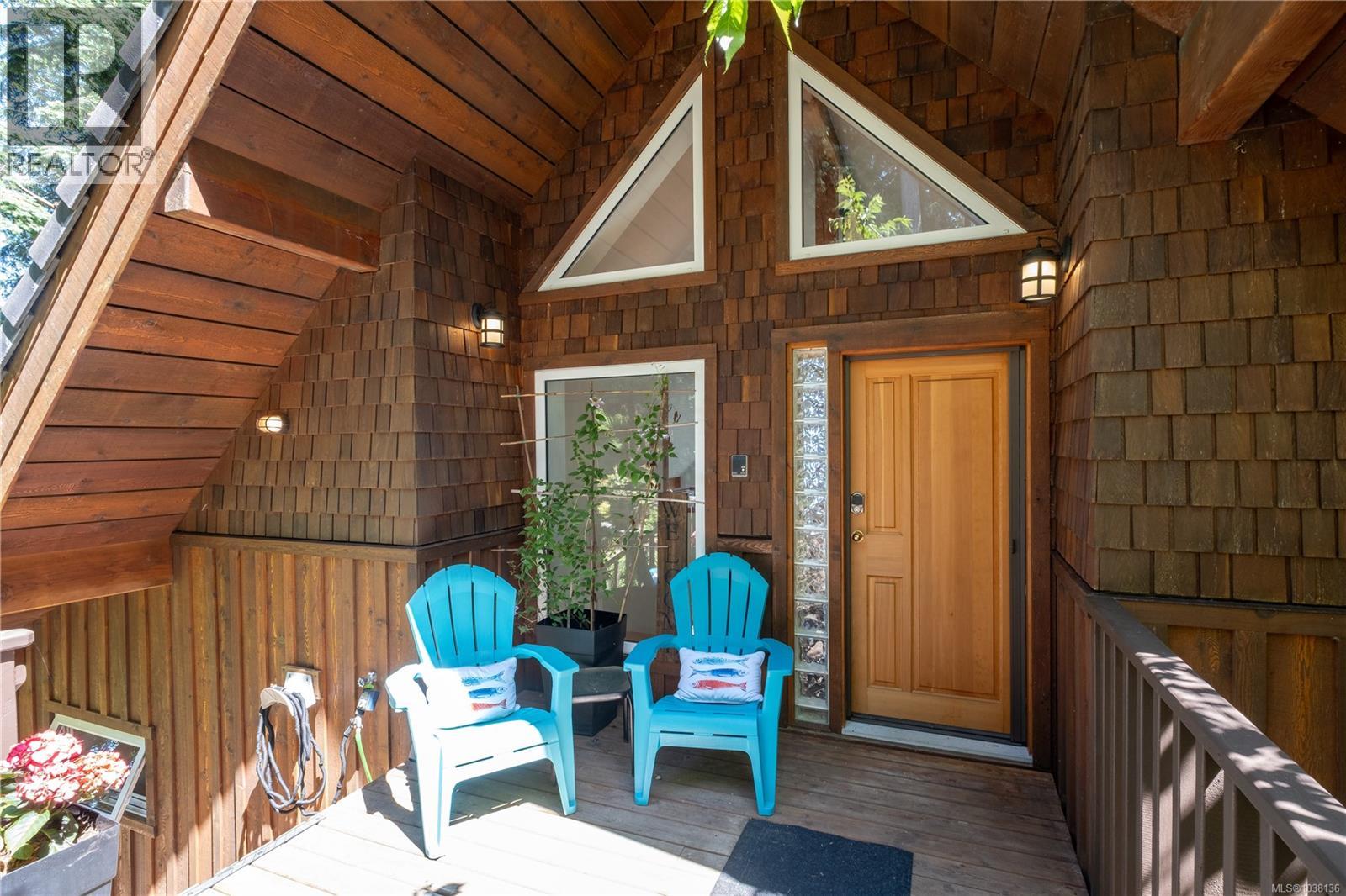 145 Petroglyph Way - 10