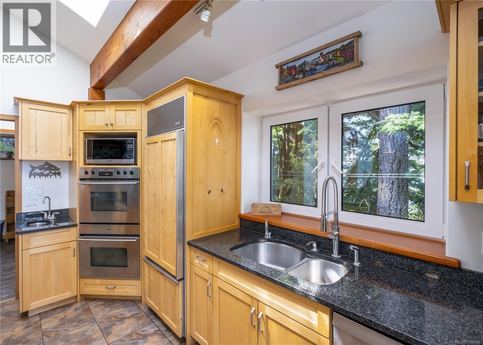145 Petroglyph Way - 17