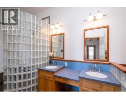 145 Petroglyph Way, Quadra Island, BC V0P1N0 Photo 40