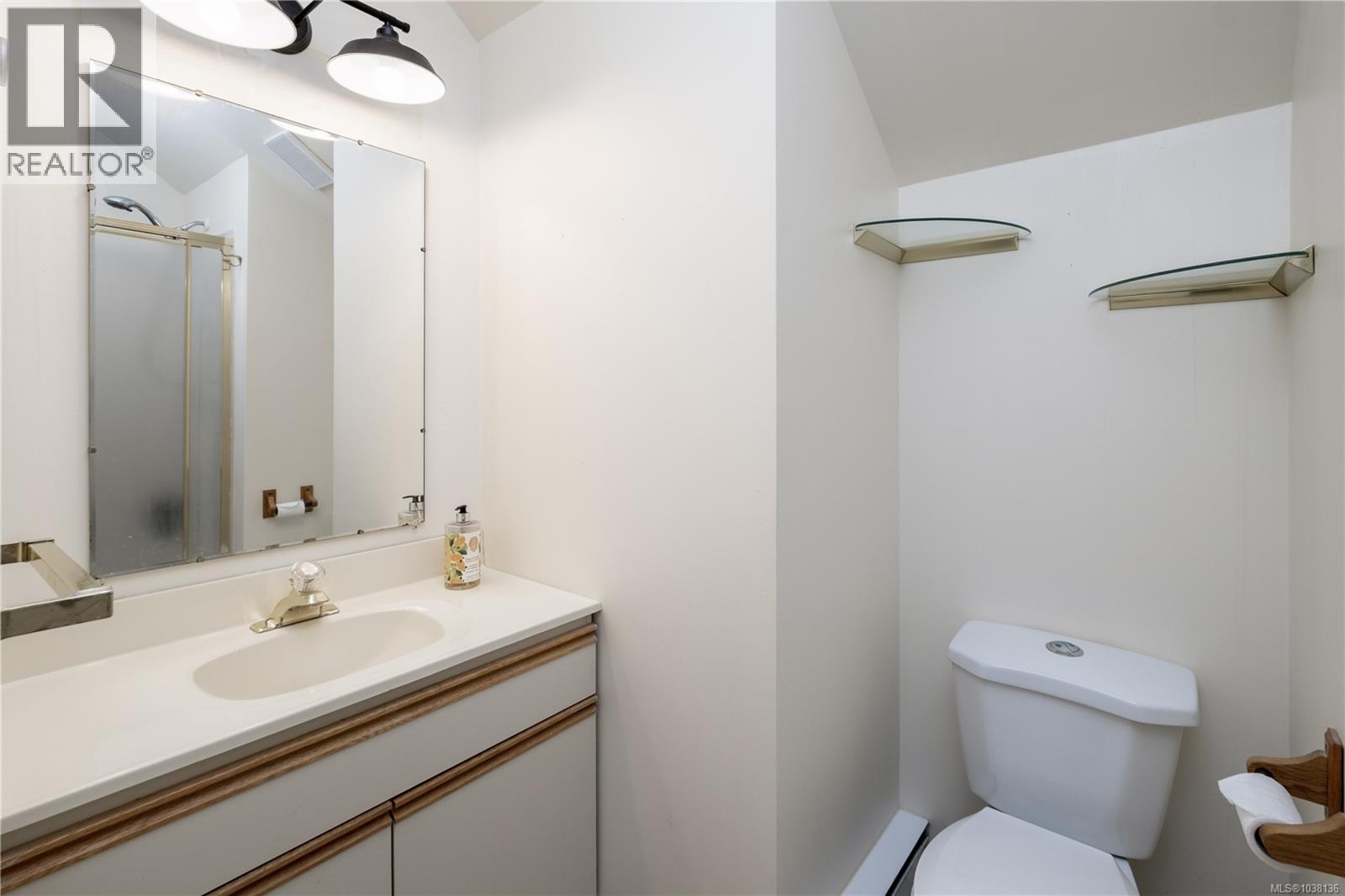 145 Petroglyph Way - 80